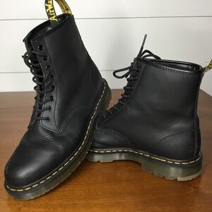 Dr. Martens Air Wair Black Safety Boot Men's Size 12 Slip Resistants F2892-18 EH